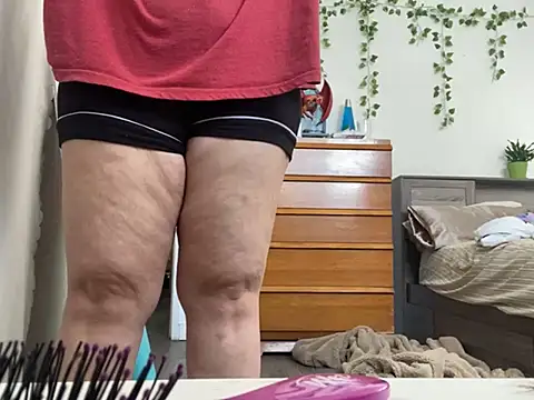 Snapshot of Kittyymaze1 chatting on 20, 2, 2025 Kittyymaze1 online show from 20, 2, 2025