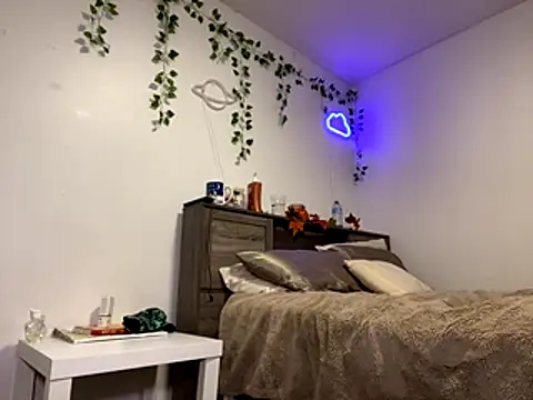 Snapshot of Kittyymaze1 chatting on 20, 10, 2025 Kittyymaze1 online show from 20, 10, 2025