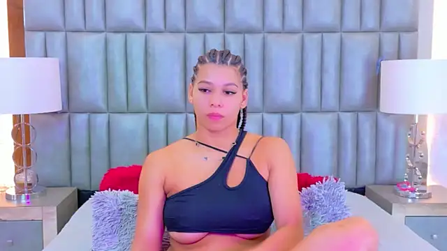 TiaraRosse online show from 16, 3, 2026