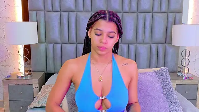 Snapshot of TiaraRosse chatting on 15, 6, 2026 TiaraRosse online show from 15, 6, 2026