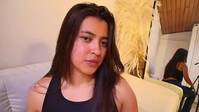 Rebeca Williams  online show from 13, 2, 2025