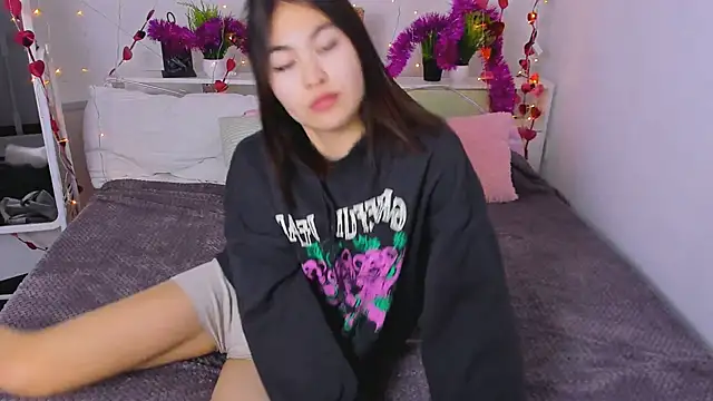 Snapshot of Jennifer_murr chatting on 5, 1, 2025 Jennifer murr online show from 5, 1, 2025