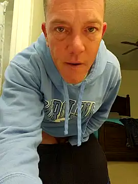 Bigtater1999 online show from 6, 3, 2025