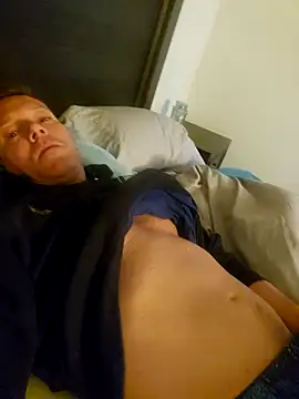 Bigtater1999 online show from 9, 11, 2025