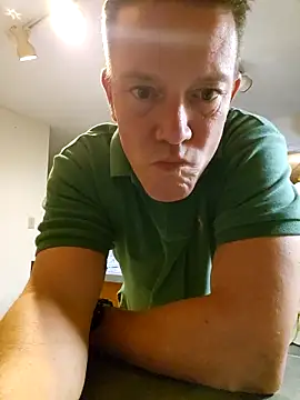 Bigtater1999 online show from 20, 11, 2025