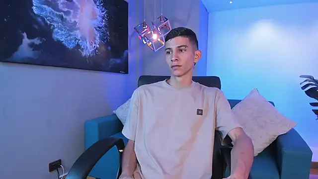 Aaron Scoot online show from 7, 3, 2026