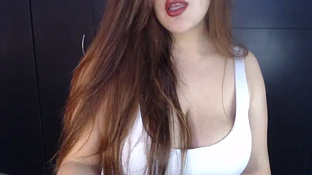 Snapshot of AdharaLujan chatting on 21, 2, 2025 AdharaLujan online show from 21, 2, 2025