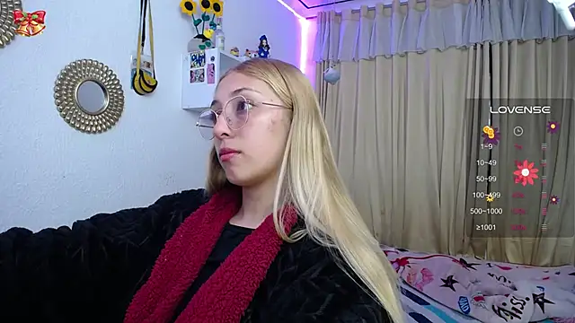 Soffy-brooks online show from 20, 3, 2025