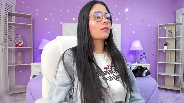 Snapshot of scarlette_15_ chatting on 15, 1, 2026 scarlette 15 online show from 15, 1, 2026