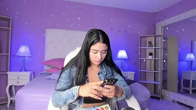 Snapshot of scarlette_15_ chatting on 17, 1, 2026 scarlette 15 online show from 17, 1, 2026