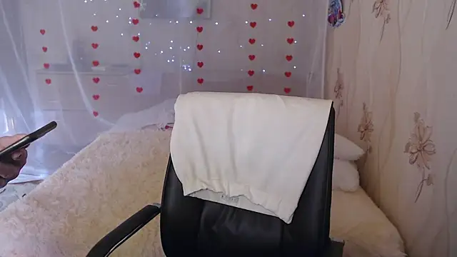 OlgaHottie online show from 6, 3, 2025