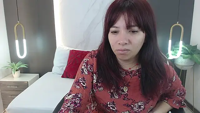 alma fenix online show from 14, 1, 2025