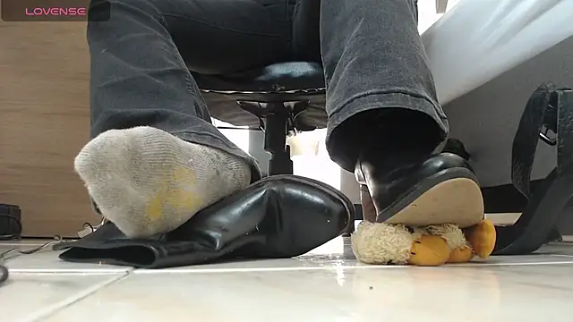 alma fenix online show from 10, 2, 2025