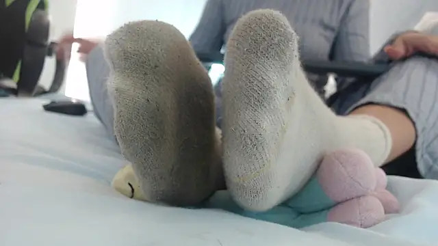 alma fenix online show from 12, 3, 2025