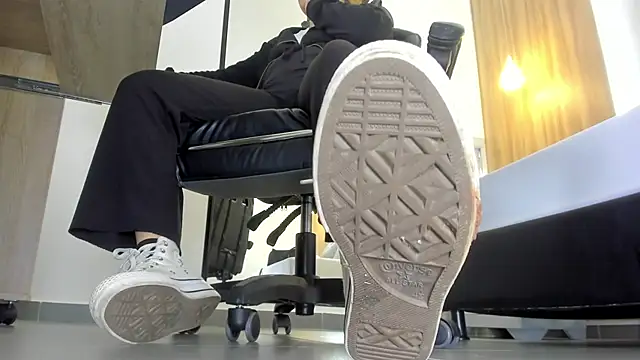 alma fenix online show from 20, 12, 2025