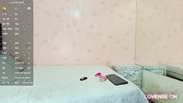 Snapshot of hotlatinateacher chatting on 8, 1, 2025 hotlatinateacher online show from 8, 1, 2025