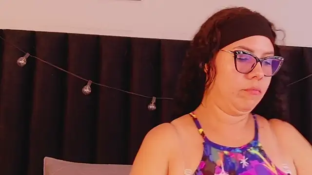 Snapshot of hotlatinateacher chatting on 31, 10, 2025 hotlatinateacher online show from 31, 10, 2025