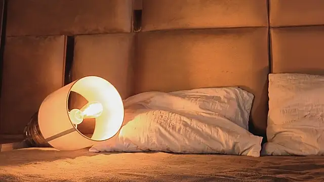 angelinepossy online show from 18, 9, 2025