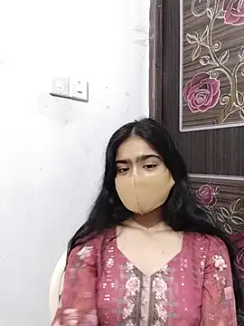 Snapshot of Arisha- chatting on 6, 8, 2026 Arisha- online show from 6, 8, 2026