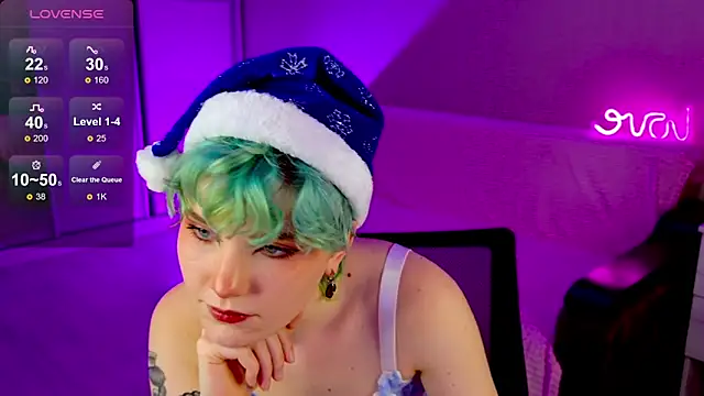 Snapshot of School_Love chatting on 30, 12, 2024 School Love online show from 30, 12, 2024