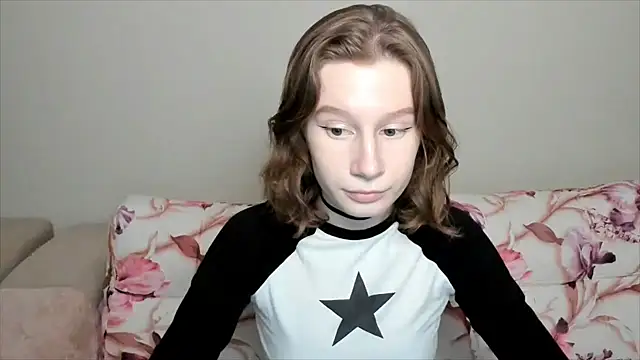 Snapshot of EnigmaSee chatting on 29, 12, 2024 EnigmaSee online show from 29, 12, 2024