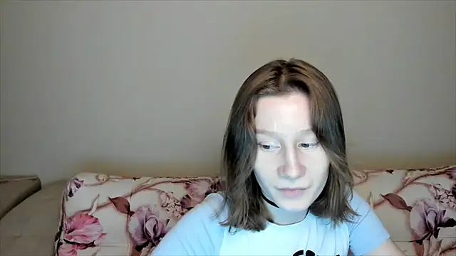 Snapshot of EnigmaSee chatting on 14, 1, 2025 EnigmaSee online show from 14, 1, 2025