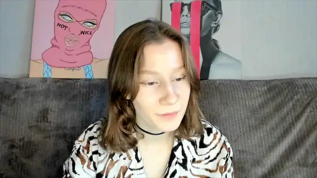 Snapshot of EnigmaSee chatting on 17, 2, 2025 EnigmaSee online show from 17, 2, 2025