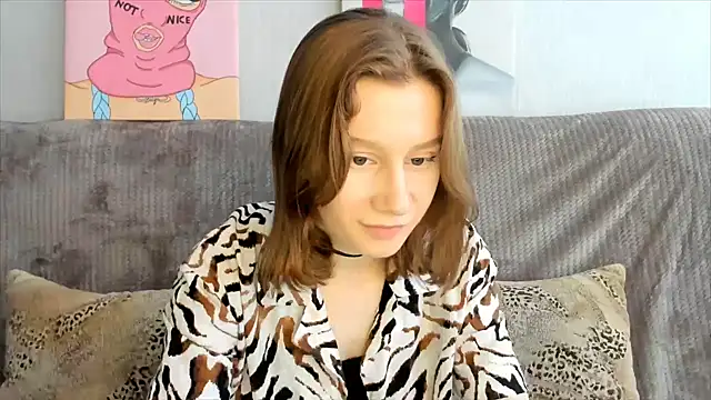 Snapshot of EnigmaSee chatting on 17, 2, 2025 EnigmaSee online show from 17, 2, 2025