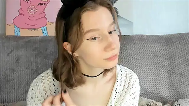 Snapshot of EnigmaSee chatting on 22, 2, 2025 EnigmaSee online show from 22, 2, 2025