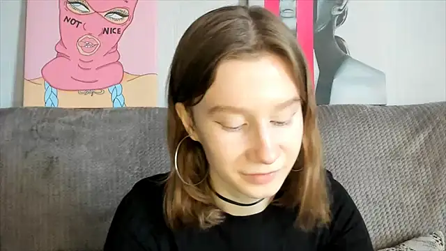 Snapshot of EnigmaSee chatting on 25, 2, 2025 EnigmaSee online show from 25, 2, 2025