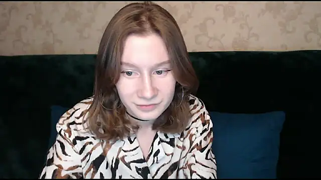 Snapshot of EnigmaSee chatting on 22, 3, 2025 EnigmaSee online show from 22, 3, 2025