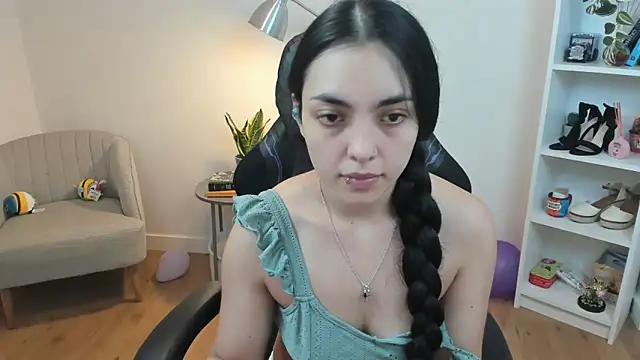 Snapshot of _BellaEvans_ chatting on 7, 2, 2025 BellaEvans online show from 7, 2, 2025