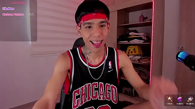 aldrinwhite online show from 1, 2, 2025