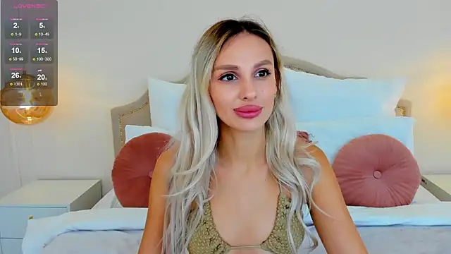 MissLoou online show from 15, 9, 2025