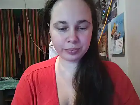 Cora Maro online show from 5, 3, 2025