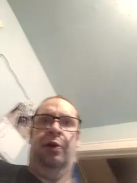 fastesttongue1680 online show from 2, 4, 2026