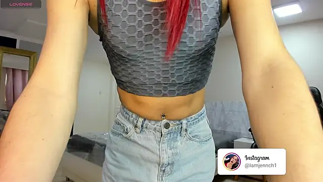 Snapshot of charolbruce_1 chatting on 19, 6, 2026 charolbruce 1 online show from 19, 6, 2026