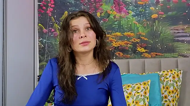 MadameDeFeu online show from 18, 2, 2025