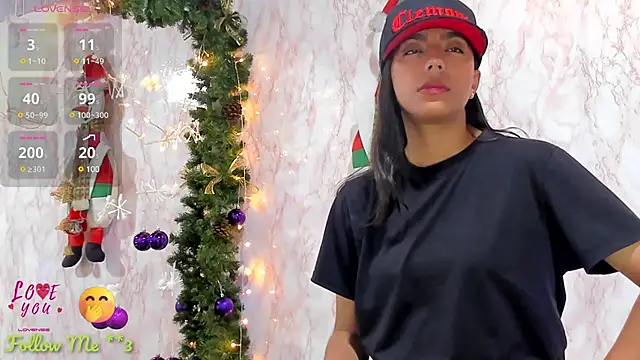 BarbieHotLaura online show from 23, 12, 2024