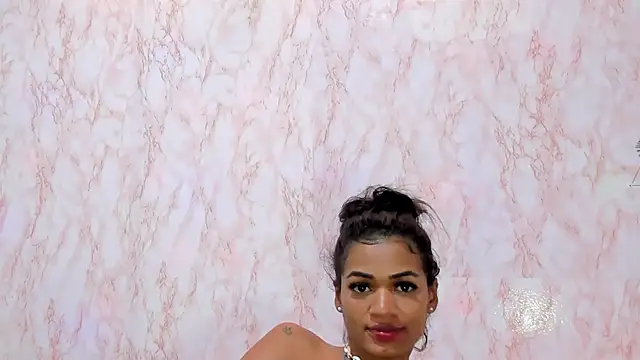 BarbieHotLaura online show from 6, 1, 2025