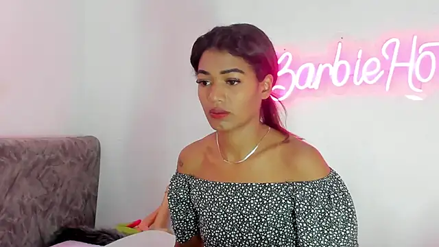 BarbieHotLaura online show from 10, 10, 2025