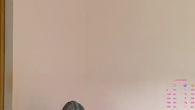 Snapshot of Gaby_Vegaa chatting on 5, 11, 2025 Gaby Vegaa online show from 5, 11, 2025