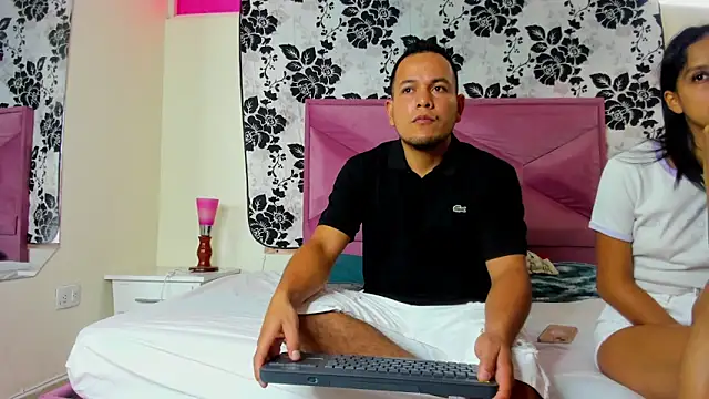 Snapshot of KattiaRose chatting on 25, 12, 2024 KattiaRose online show from 25, 12, 2024