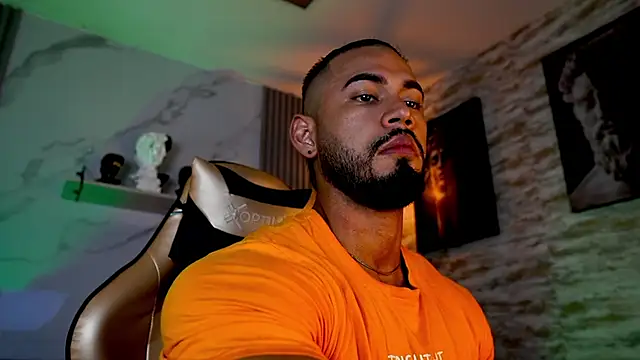 Snapshot of jaxon_colton chatting on 21, 11, 2025 jaxon colton online show from 21, 11, 2025