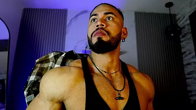 Snapshot of jaxon_colton chatting on 28, 11, 2025 jaxon colton online show from 28, 11, 2025