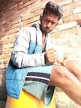 Snapshot of NICK_IN chatting on 23, 12, 2025 NICK IN online show from 23, 12, 2025