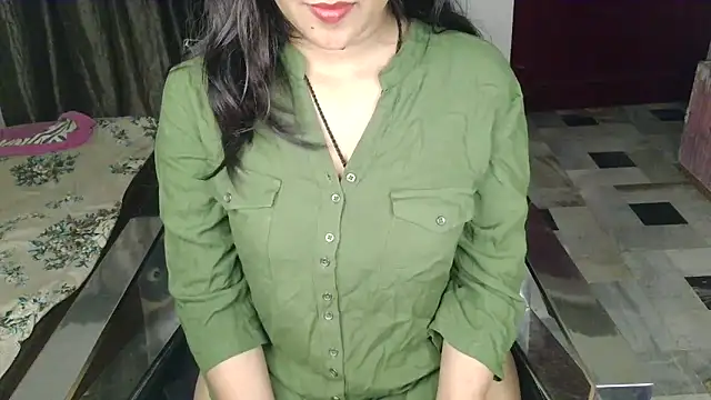 aarushi sharmaa online show from 21, 11, 2025