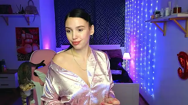 Snapshot of AliceSpark chatting on 4, 2, 2025 AliceSpark online show from 4, 2, 2025