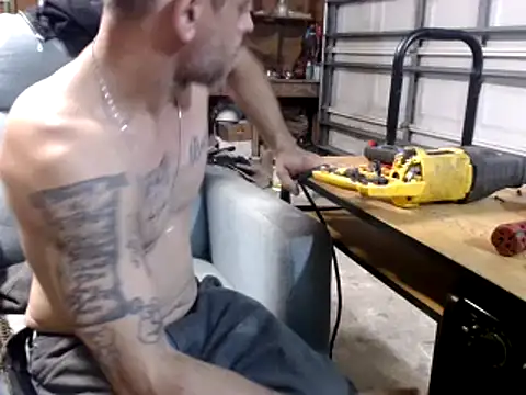 Buffshagswell online show from 12, 3, 2025