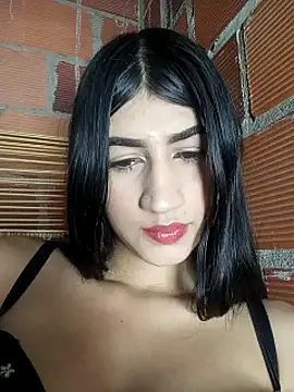 Julix A online show from 19, 1, 2025